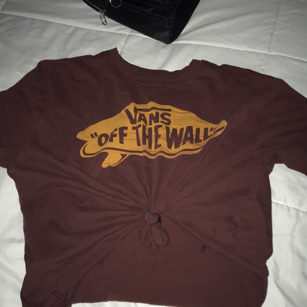 vans cut off tee. maroon.